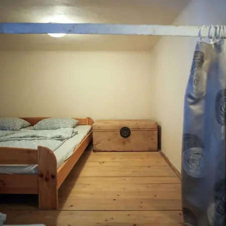 Charming With Big Shared Terrace In The Center Lägenhet *