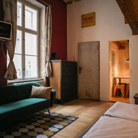 Lägenhet Charming With Big Shared Terrace In The Center Košice